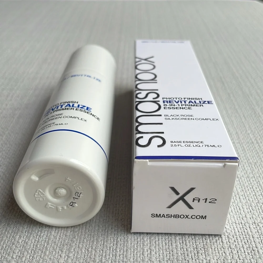 Smashbox Photo Finish Revitalize 8-in-1 Primer Essence
